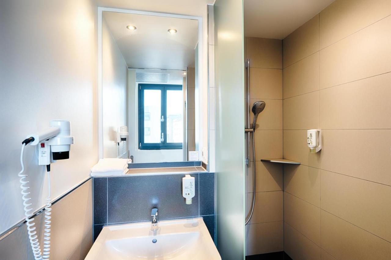 B&B Hotel Nuernberg-Plaerrer Екстериор снимка